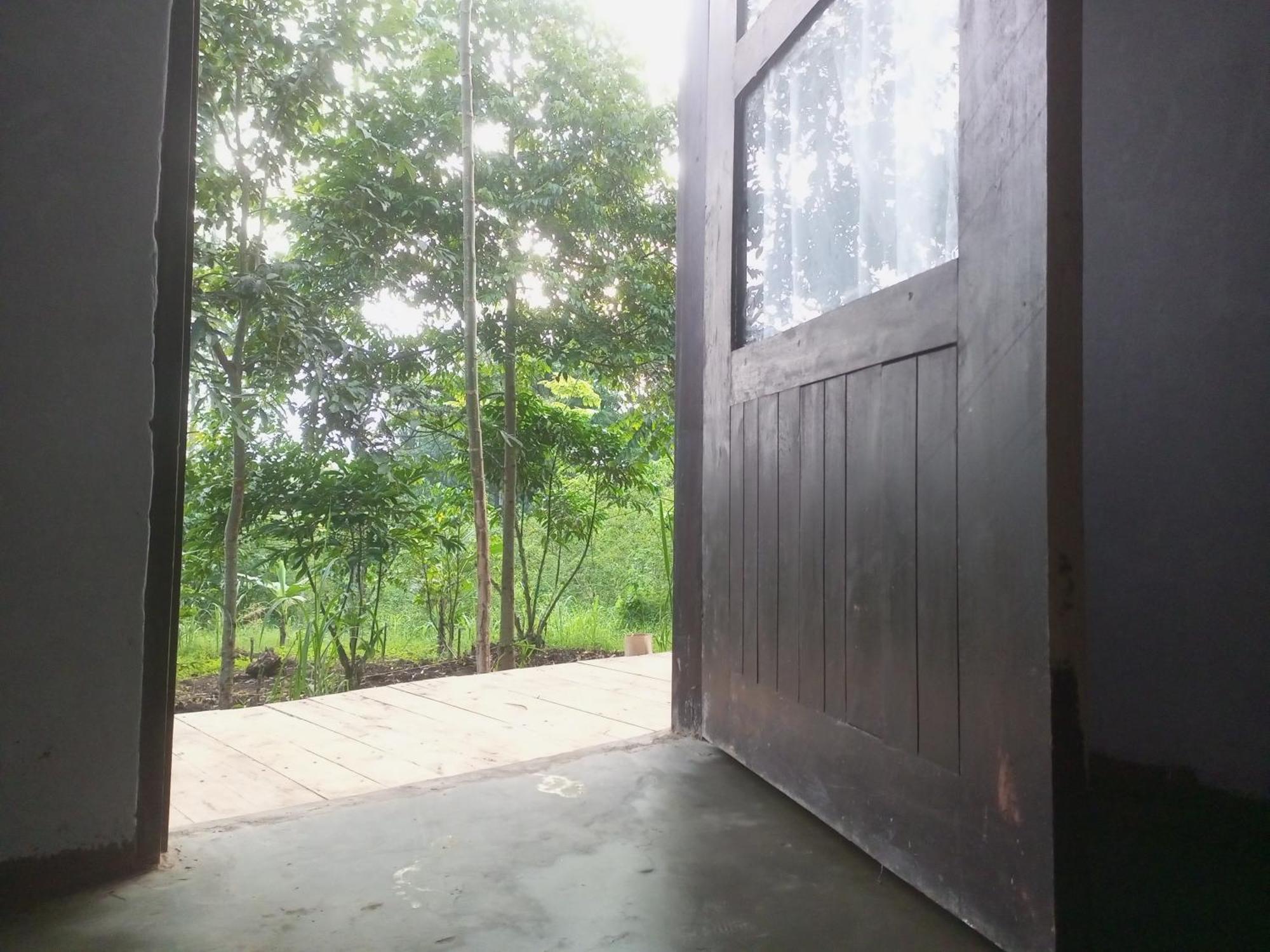 Вілла Kibale River Camp Lake Nyabikere Екстер'єр фото